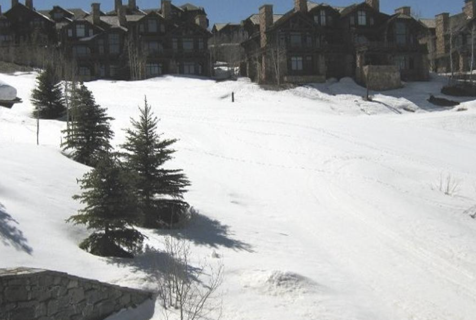 Ruby House - Image 24